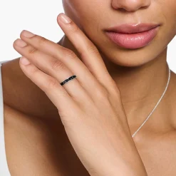 Best Sale Ring mit schwarzen Steinen Pavé Silber Damen Ringe