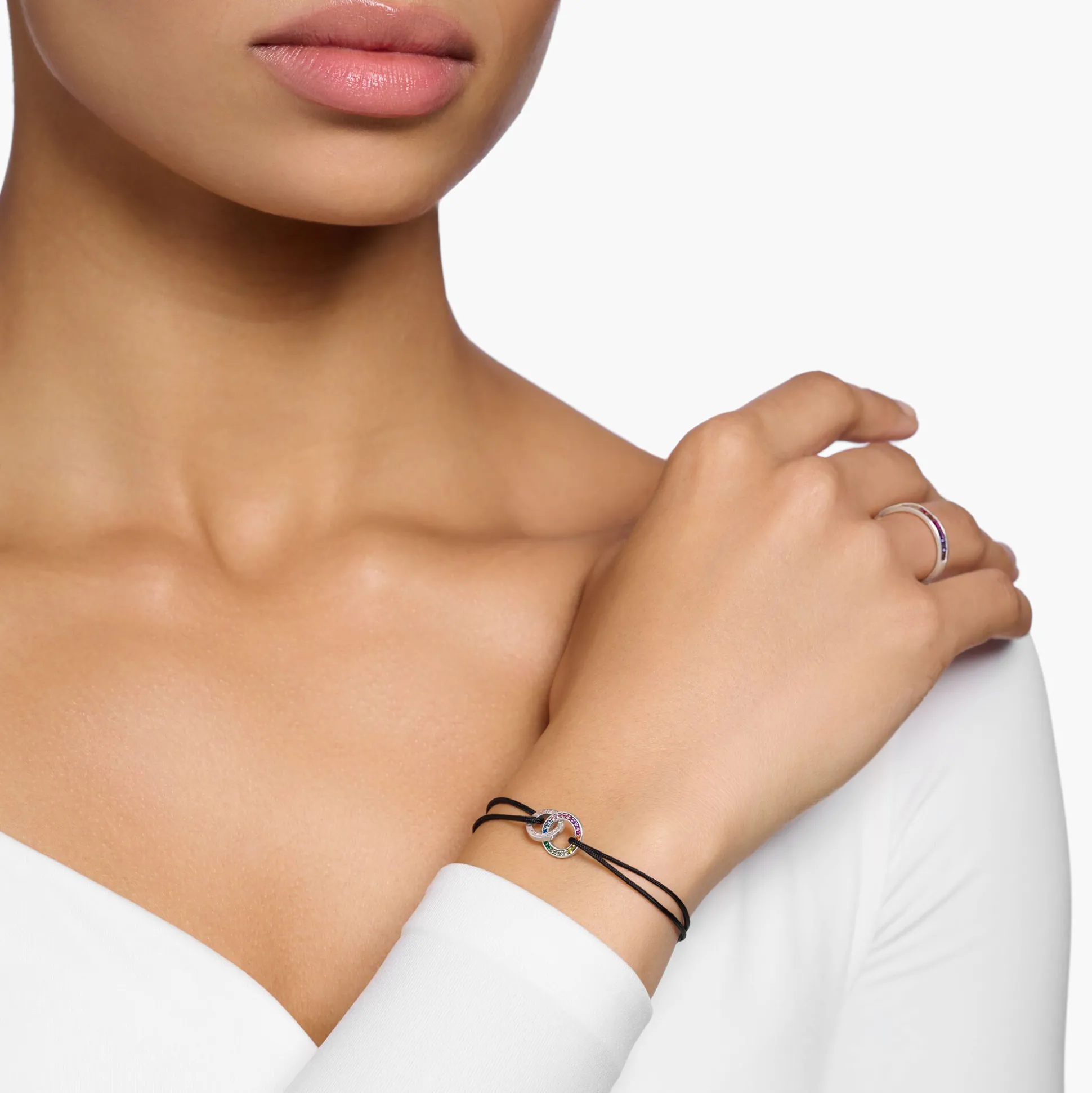 Discount Textilarmband schwarz mit zwei Ringen bunten Steinen Silber geschwärzt Damen Armbänder